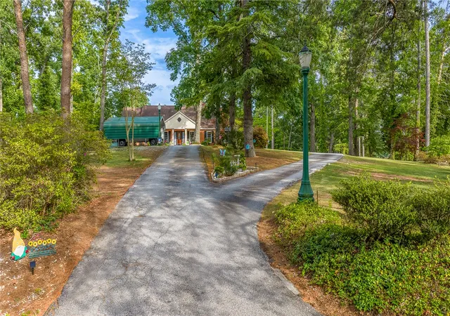 3rd image of 104 Knollwood Dr, Seneca, SC 29672 | MLS# 20300670