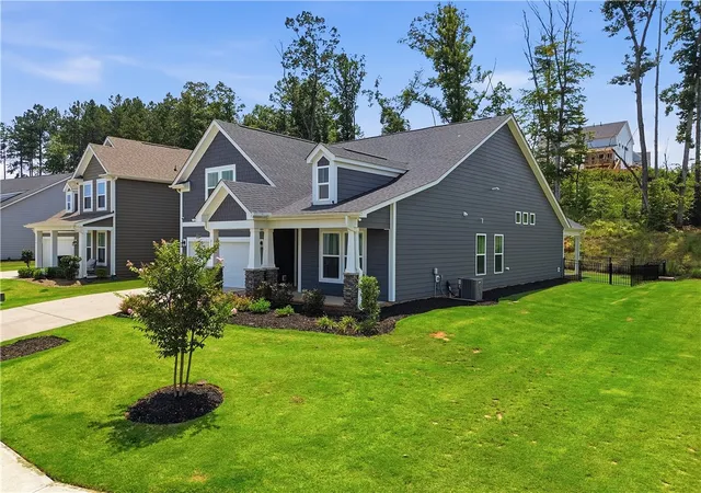 Photo 3 of Single family home for sale at 210 Founders Blvd, Central, SC 29630 | MLS# 20300877 | Listing updated on 2026-09-08