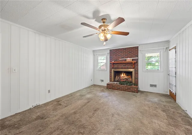 Homes for sale in Fair Play, SC | 514 & 518 E Fairplay Blvd, Fair Play, SC 29643 | MLS# 20300941