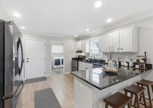 Photo 3 of Single family home for sale at 166 Amberwood Dr, Anderson, SC 29621 | MLS# 20300945 | Listing updated on 2026-07-24