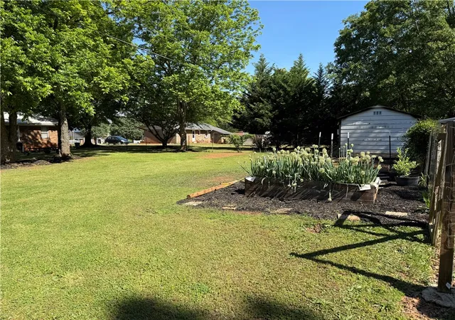 Homes for sale in Williamston, SC | 219 Lufkin Dr, Williamston, SC 29697 | MLS# 20300952