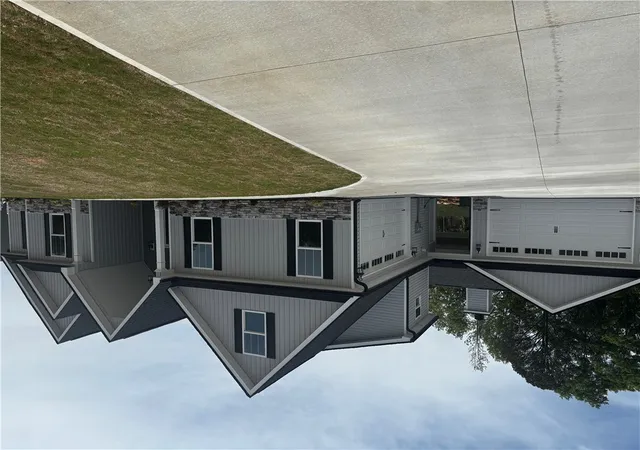 2nd image of 110 Hinton Farms Dr, Easley, SC 29640 | MLS# 20301004