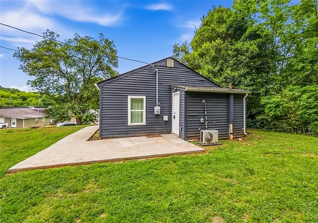2nd image of 8 Booker St, Anderson, SC 29624 | MLS# 20301102