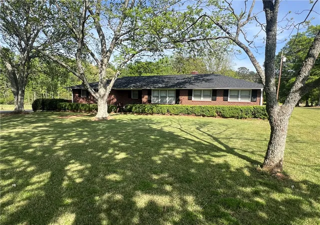 Photo 1 of Single family home for sale at 1302 Anderson St, Belton, SC 29627 | MLS# 20300464 | Listing updated on 2026-09-15