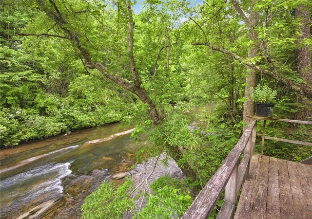 4th image of 495 Hembree Hill Dr, Westminster, SC 29693 | MLS# 20301005