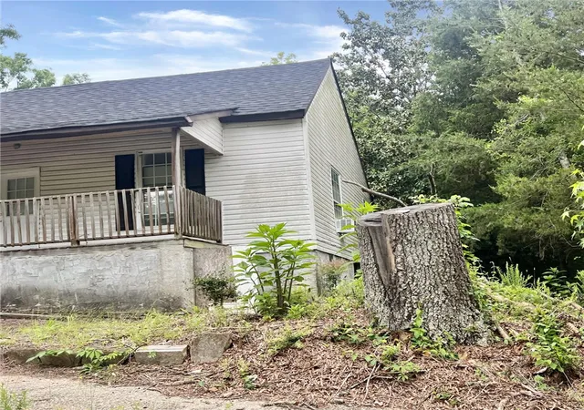 14th image of 301 Hammett St, Honea Path, SC 29654 | MLS# 20301186
