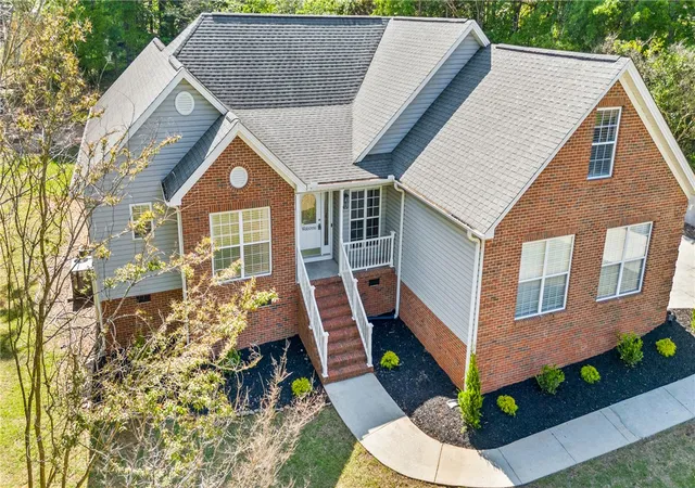 3rd image of 200 Holly Chase Dr, Piedmont, SC 29673 | MLS# 20301206