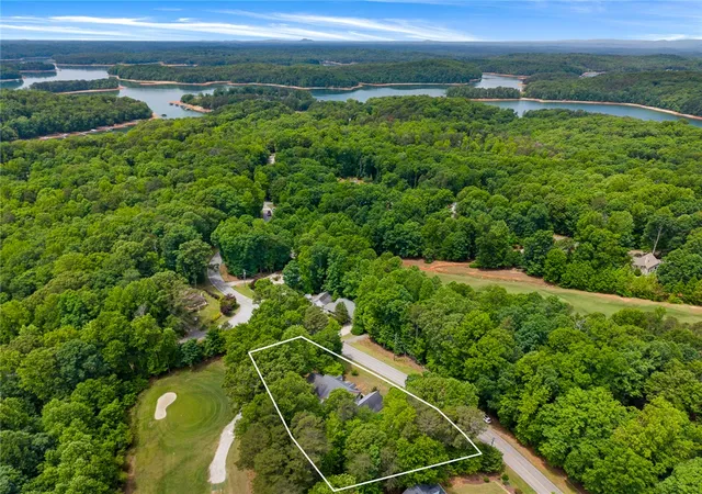 2nd image of 621 Chickasaw Dr, Westminster, SC 29693 | MLS# 20301093