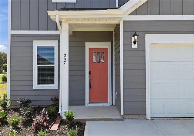 Photo 3 of Single family home for sale at 227 Abraham Way, Boiling Springs, SC 29316 | MLS# 20300610 | Listing updated on 2026-09-06