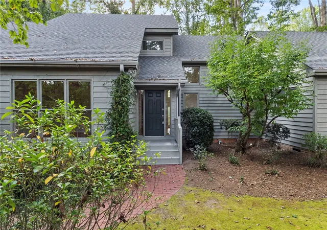 1st image of 225 Arrowhead Trl, Easley, SC 29642 | MLS# 20301373