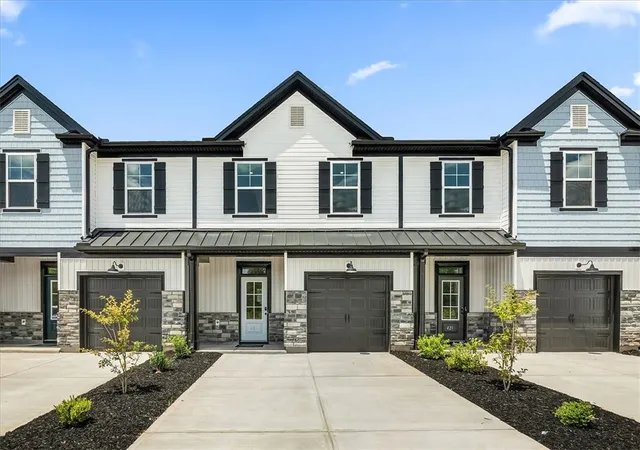 1st image of 423 Belgrove Wy, Easley, SC 29640 | MLS# 20301503