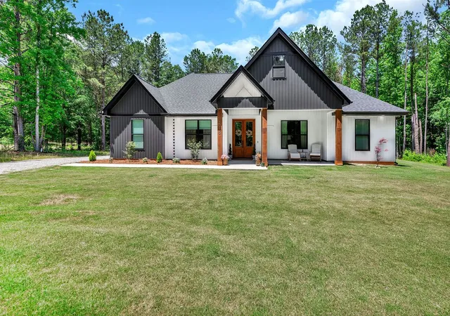Photo 1 of Single family home for sale at 216 Odell Ct, Williamston, SC 29697 | MLS# 20301617 | Listing updated on 2026-07-09