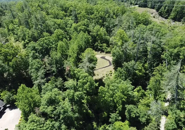 2nd image of E18 Lake View Ct, Salem, SC 29676 | MLS# 20301673