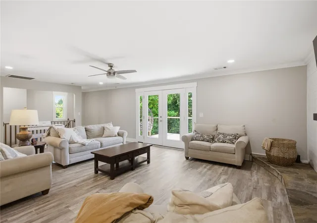 4th image of 607 W Quincy Rd, Seneca, SC 29678 | MLS# 20301657