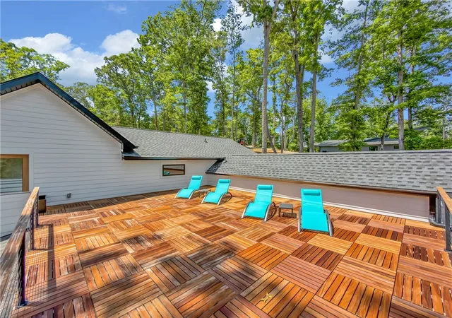 Photo 3 of Single family home for sale at 4014 Hardwood Pointe Dr, West Union, SC 29696 | MLS# 20301669 | Listing updated on 2026-08-29
