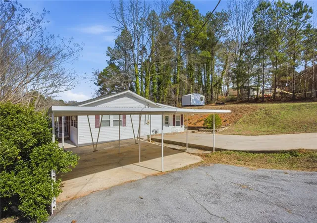 Homes for sale in Abbeville, SC | 108 Hodge St, Abbeville, SC 29620 | MLS# 20301759