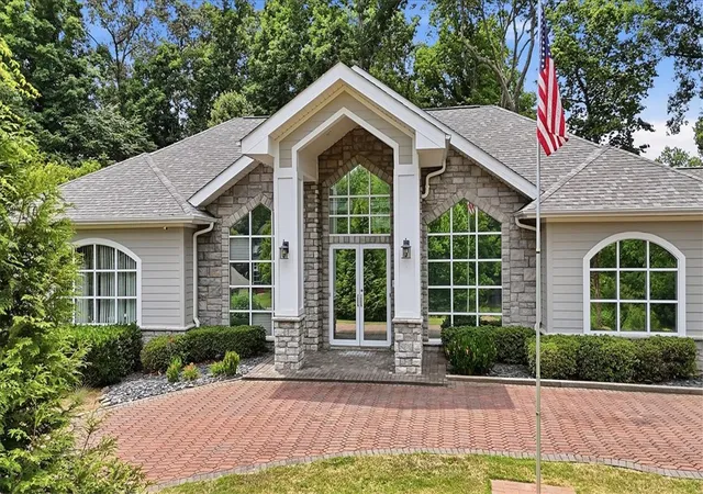 1st image of 102 Greenleaf Ln, Easley, SC 29642 | MLS# 20301814