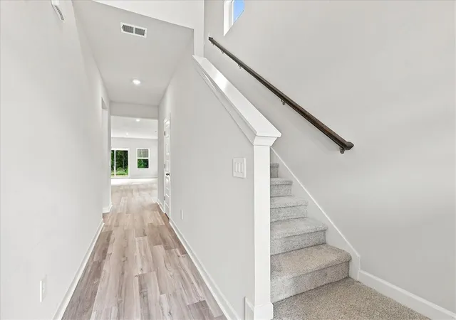 Photo 4 of Sale Pending at 416 Upland Water Ct, Spartanburg, SC 29301 | MLS# 20301062 | Listing updated on 2026-09-01