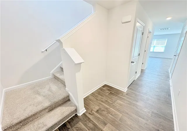 4th image of 600 Oakmont Valley Trl, Seneca, SC 29678 | MLS# 20301927