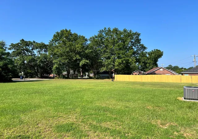 Homes for sale in Ninety Six, SC | 101 Cross Ave, Ninety Six, SC 29666 | MLS# 20301986