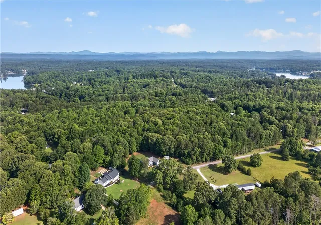 16th image of 00 Barnes Rd, Seneca, SC 29672 | MLS# 20301979