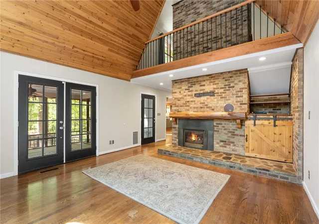 Photo 3 of Single family home for sale at 105 Spoon Ct, Westminster, SC 29693 | MLS# 20300841 | Listing updated on 2026-06-11