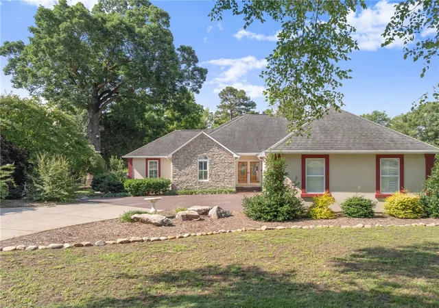2nd image of 101 Sandy Shrs Dr, Townville, SC 29689 | MLS# 20302079