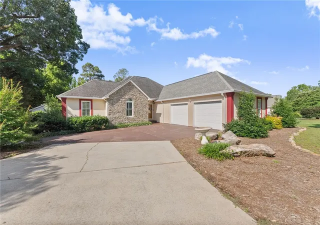 4th image of 101 Sandy Shrs Dr, Townville, SC 29689 | MLS# 20302079
