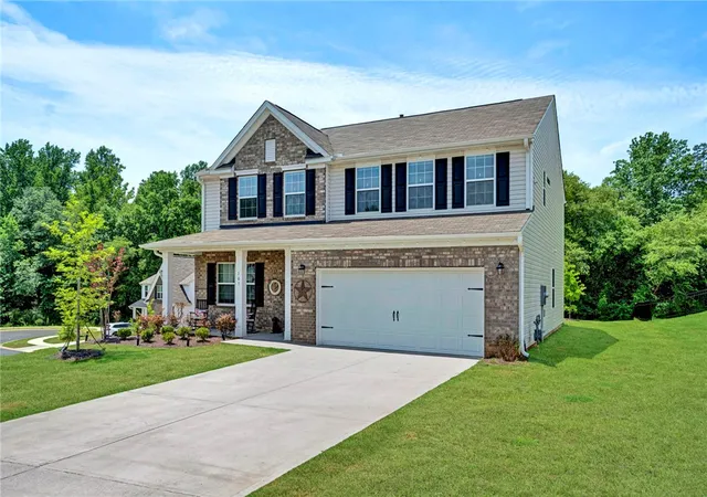 Homes for sale in Central, SC | 101 Penrose Cir, Central, SC 29630 | MLS# 20302087