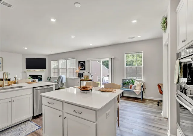 Photo 4 of Single family home for sale at 101 Penrose Cir, Central, SC 29630 | MLS# 20302087 | Listing updated on 2026-07-31