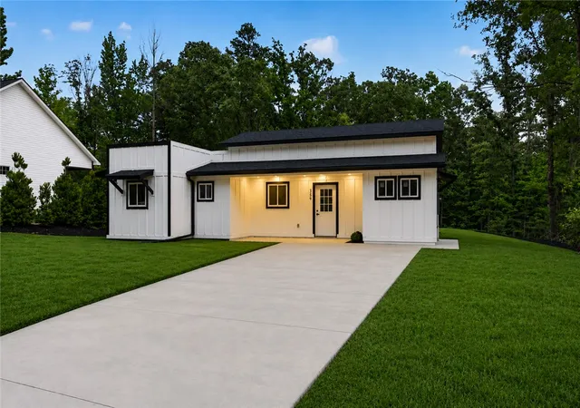 5th image of 359 Beech Dr, Westminster, SC 29693 | MLS# 20302094