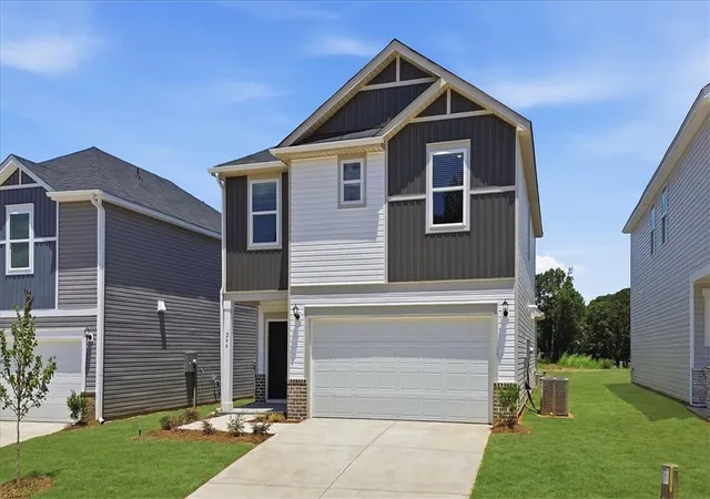 Photo 2 of Sale Pending at 266 Fair Cross Cir, Piedmont, SC 29673 | MLS# 20301295 | Listing updated on 2026-08-04