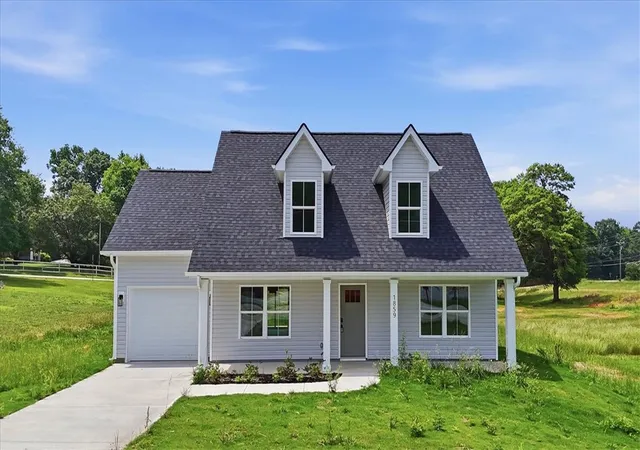 Photo 1 of Single family home for sale at 1859 Reid School Rd, Taylors, SC 29687 | MLS# 20301944 | Listing updated on 2026-06-17