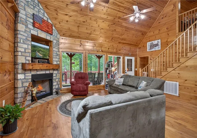 3rd image of 160 Tugaloo Shores Rd, Fair Play, SC 29643 | MLS# 20302209