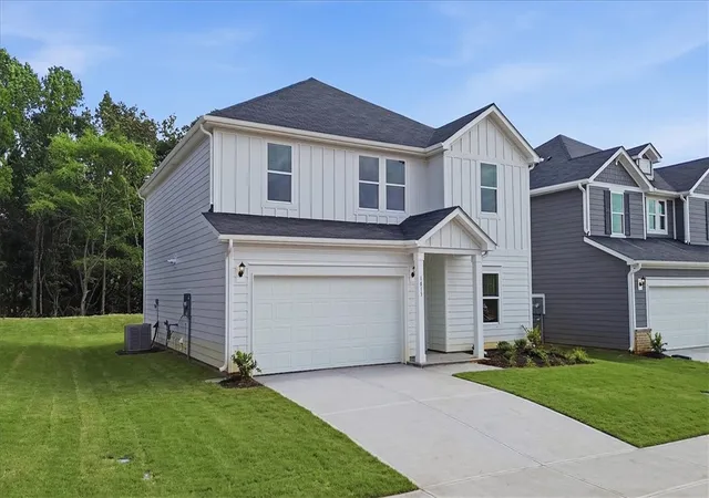 Photo 2 of Single family home for sale at 1013 Southwell Dr, Anderson, SC 29626 | MLS# 20302119 | Listing updated on 2026-09-06