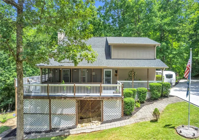 2nd image of 409 The Bear Blvd, Tamassee, SC 29686 | MLS# 20302228