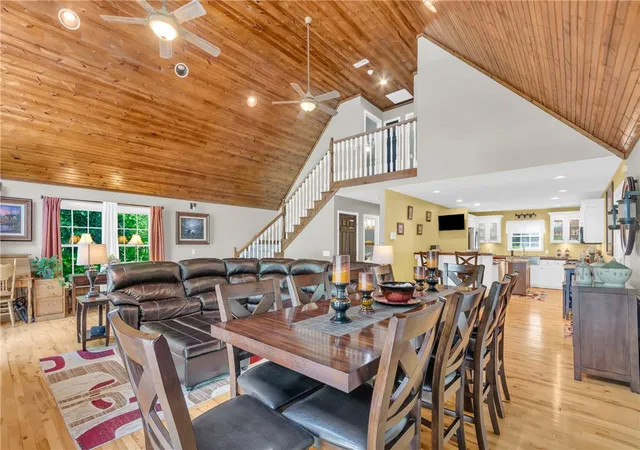5th image of 409 The Bear Blvd, Tamassee, SC 29686 | MLS# 20302228