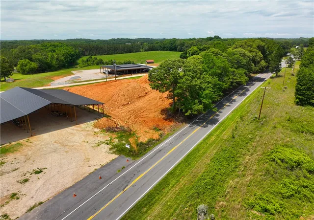 2nd image of 1414 Cooley Bridge Rd Rd, Belton, SC 29627 | MLS# 20302138