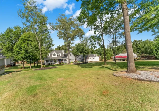 Photo 3 of Single family home for sale at 223 Waites Ln, Anderson, SC 29626 | MLS# 20301937 | Listing updated on 2026-07-14