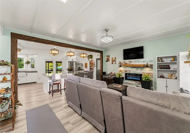 Photo 4 of Single family home for sale at 223 Waites Ln, Anderson, SC 29626 | MLS# 20301937 | Listing updated on 2026-07-14