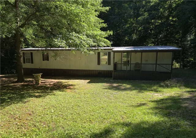 Homes for sale in Starr, SC | 238 Forest Ln, Starr, SC 29684 | MLS# 20302318