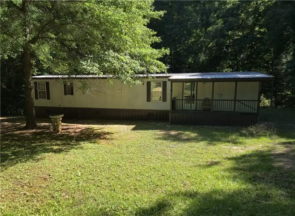 Photo 1 of Manufactured home for sale at 238 Forest Ln, Starr, SC 29684 | MLS# 20302318 | Listing updated on 2026-10-26