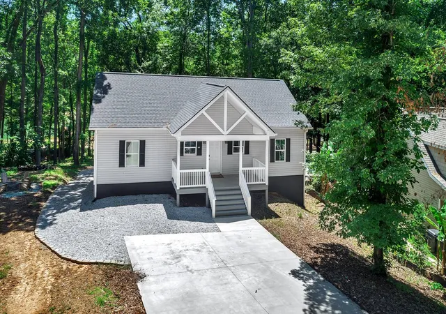Homes for sale in Townville, SC | 130 Rochester Rd, Townville, SC 29689 | MLS# 20301619
