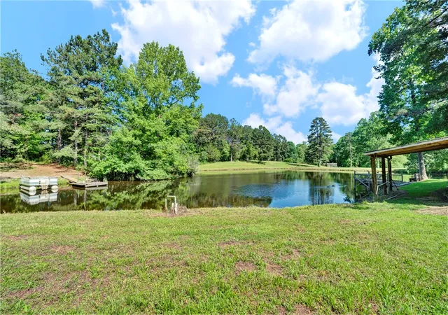 Photo 4 of Single family home for sale at 7876 N Highway 11, Walhalla, SC 29691 | MLS# 20302323 | Listing updated on 2026-08-27