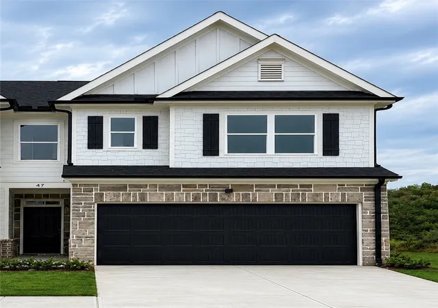 Photo 1 of Townhouse for sale at 47 Crest Dr #8, Hartwell, GA 30643 | MLS# 20302370 | Listing updated on 2026-07-25