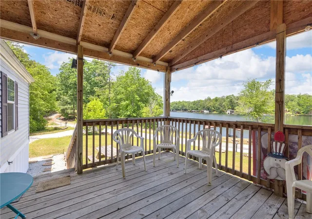 Photo 3 of Manufactured home for sale at 334 Lake Becky Rd, Mountain Rest, SC 29664 | MLS# 20302384 | Listing updated on 2026-09-14