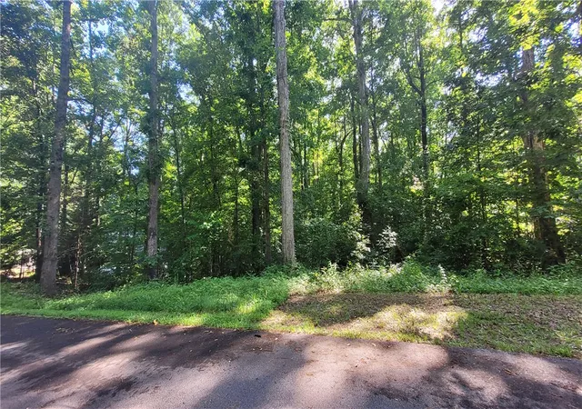 4th image of 279 Tallulah Dr, Westminster, SC 29693 | MLS# 20302437