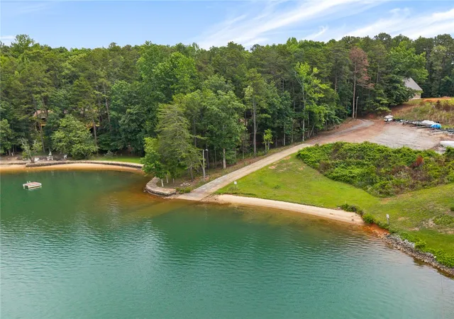 2nd image of 14001 Rhine Ct, Seneca, SC 29672 | MLS# 20302200