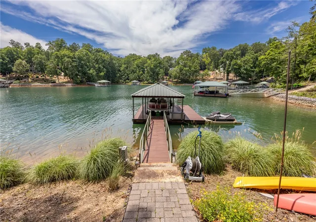 5th image of 519 Birchbark Ct, Seneca, SC 29672 | MLS# 20302458