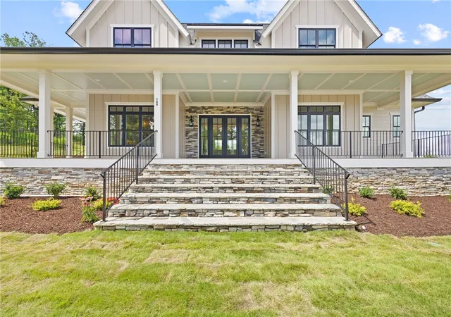 Photo 3 of Single family home for sale at 168 Meadow Park Dr #71, Easley, SC 29640 | MLS# 20302570 | Listing updated on 2026-08-27